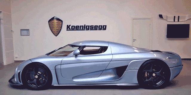 koenigsegg regera doors Δεν είναι tranformers, είναι το megacar Koenigsegg Regera!