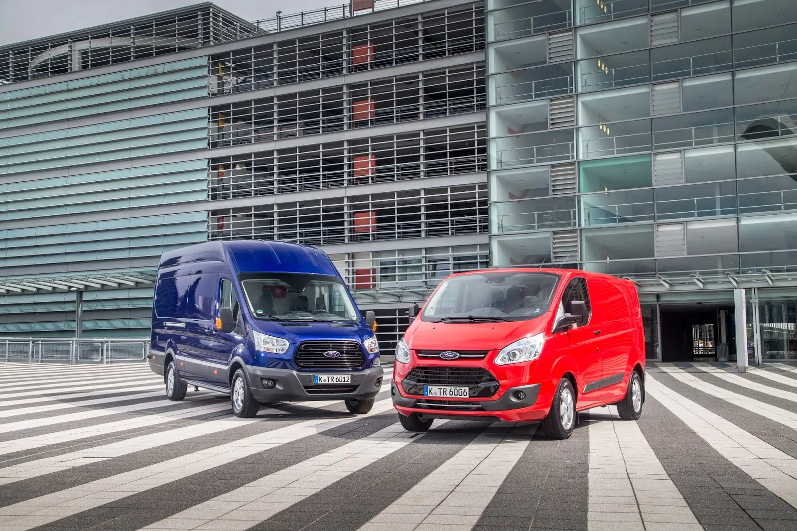 Transit Generic Images 002 Ford leads in commercial vehicle sales for the first half of 2016