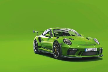 1p 1 Why is the 911 GT3 RS green?