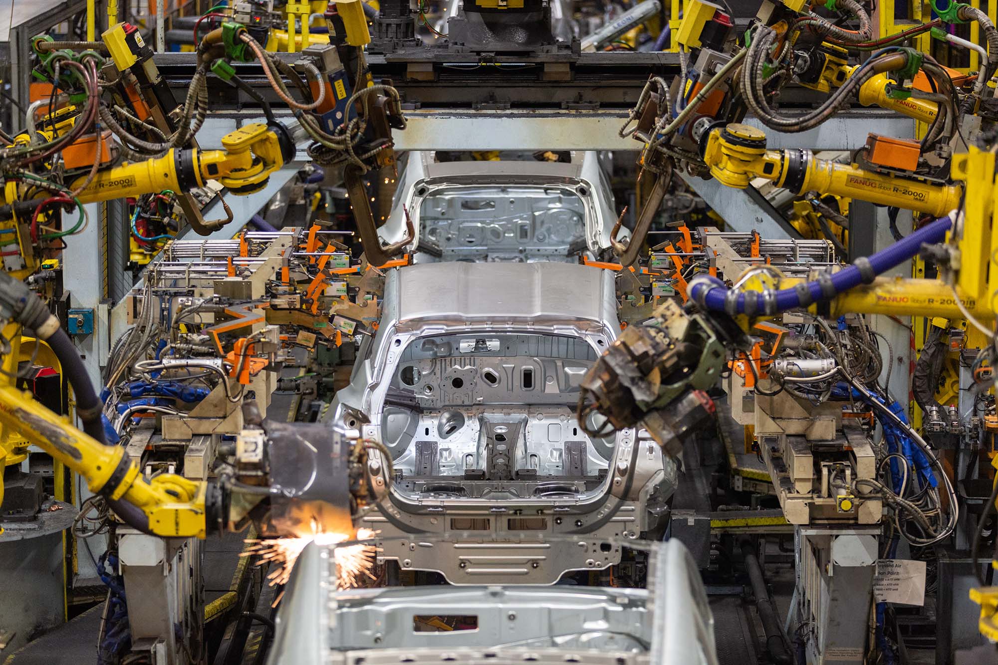 Juke Hybrid Body Shop Η Nissan “εξηλεκτρίζει” τα μοντέλα που κατασκευάζονται στο Ηνωμένο Βασίλειο