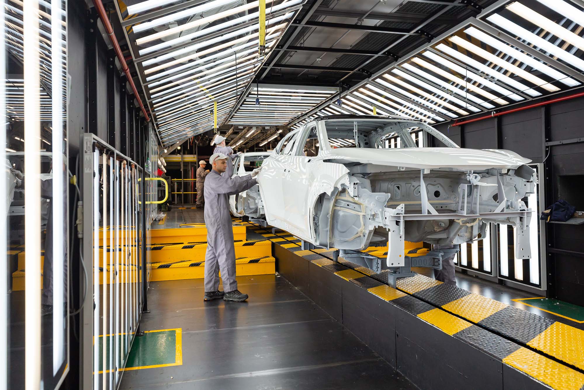 Juke Hybrid Paint Η Nissan “εξηλεκτρίζει” τα μοντέλα που κατασκευάζονται στο Ηνωμένο Βασίλειο