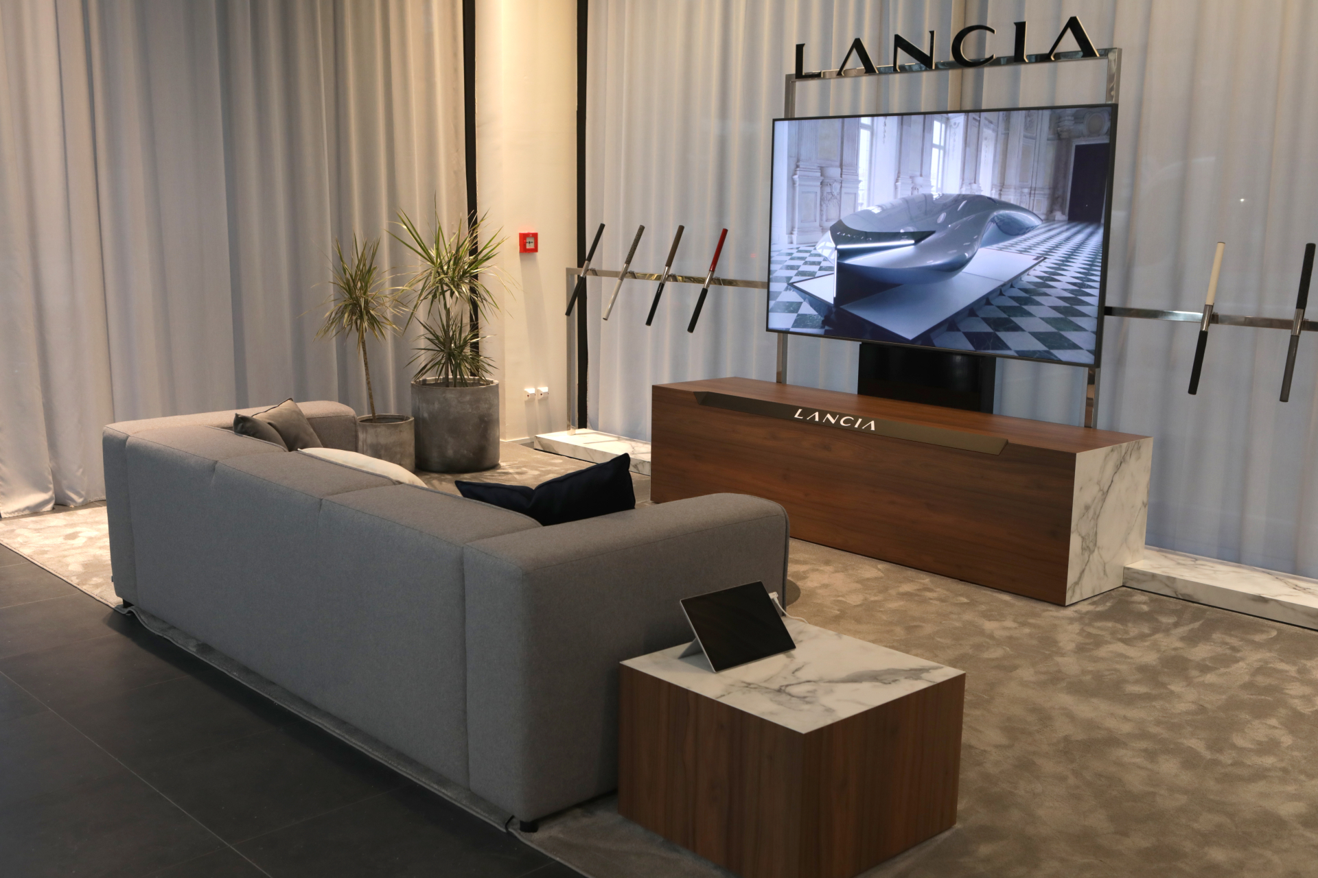 showroom lancia 3 63e36ba579c2b Lancia Metaverse: Είσοδος στο ψηφιακό μέλλον της Lancia