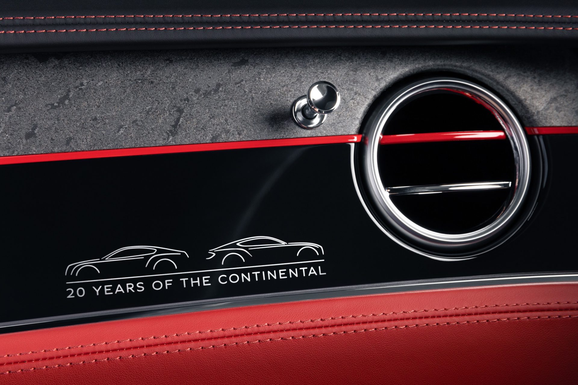 20 Years of Continental GT photo4 Επέτειος για το εμβληματικό Grand Tourer: 20 χρόνια Bentley Continental GT