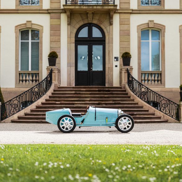 04 BUGATTI Baby Bugatti II T35 Bugatti Baby II Type 35 Centenary Edition : célébration d'un héritage légendaire de la course automobile