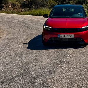 IMG 2760 Οδηγούμε Opel Corsa F/L 1.2 100 PS AT8: Συνεχίζει να πρωταγωνιστεί (Βίντεο)
