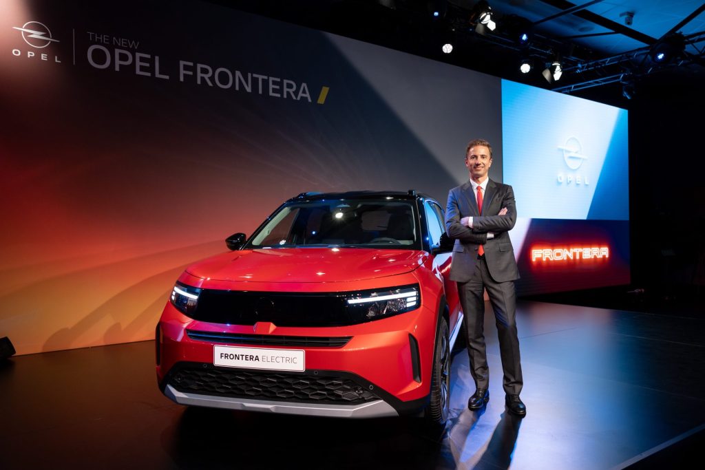 WorldpremiereinIstanbulOpelCEOFlorianHuettlpresentsthenewFrontera Το Νέο Opel Frontera αποκαλύπτεται πλήρως