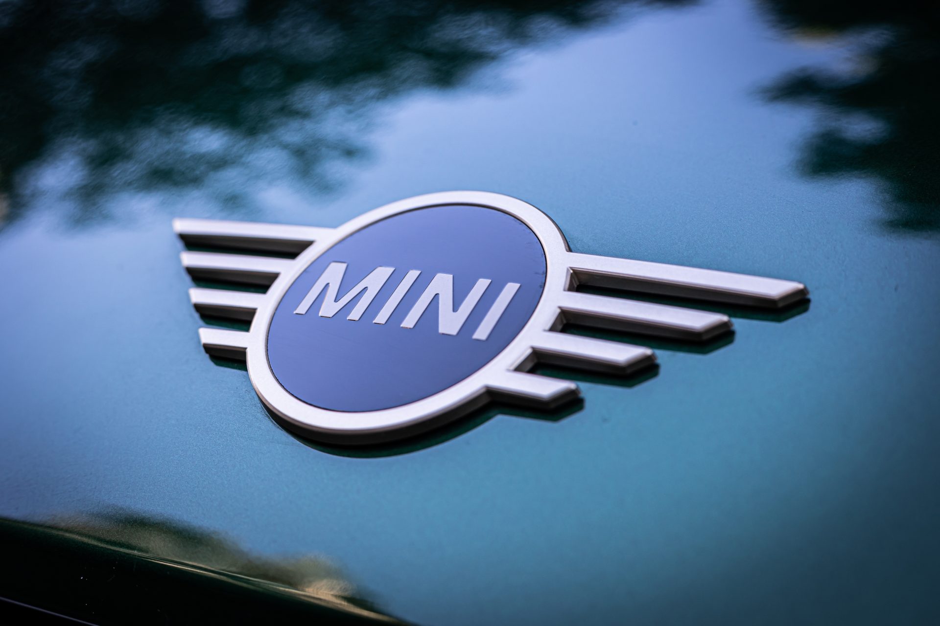 P90553977 highRes the new mini cooper Ιδού, τα νέα θερμικά MINI Cooper C και MINI Cooper S