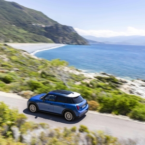 P90559957 highRes Το νέο 5θυρο MINI Cooper S: Περισσότεροι χώροι και άφθονη διασκεδαστική οδήγηση